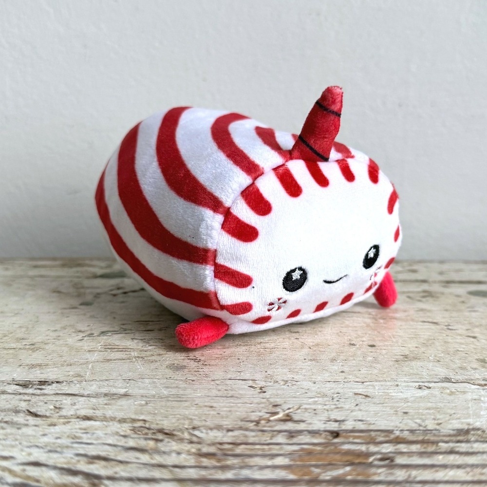 Moosh-Moosh Flip'ems Reversible Peppermint Narwhal Plush Red Green White 6"